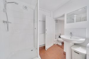 Photo 14- click for photo gallery